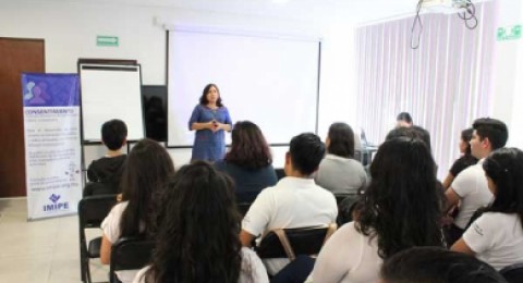 <a href="/comunicacionsocial/se-capacitan-en-el-imipe-facilitadores-del-plan-dai">Se capacitan en el IMIPE a facilitadores del Plan DAI</a>