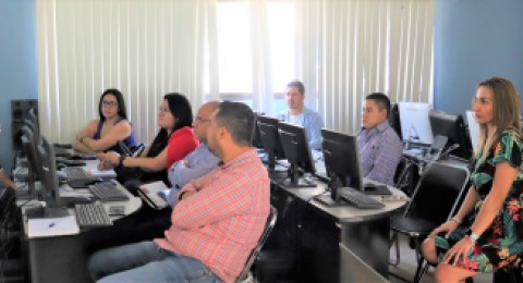 <a href="/comunicacionsocial/la-esaf-recibio-capacitacion-en-imipe-sobre-sipot-y-repositorio">LA ESAF RECIBIÓ CAPACITACIÓN EN IMIPE SOBRE SIPOT Y REPOSITORIO</a>