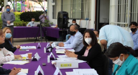 <a href="/comunicacionsocial/voto-responsable-favor-de-la-operacion-de-un-sistema-estatal-anticorrupcion-dora">Voto responsable a favor de la operación de un Sistema Estatal Anticorrupción: Dora Ivonne Rosales Sotelo</a>
