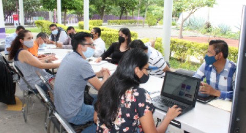 <a href="/comunicacionsocial/obras-publicas-del-gobierno-estatal-recibe-asesoria-del-imipe-sobre-obligaciones">OBRAS PÚBLICAS DEL GOBIERNO ESTATAL RECIBE ASESORÍA DEL IMIPE SOBRE OBLIGACIONES DE TRANSPARENCIA</a>